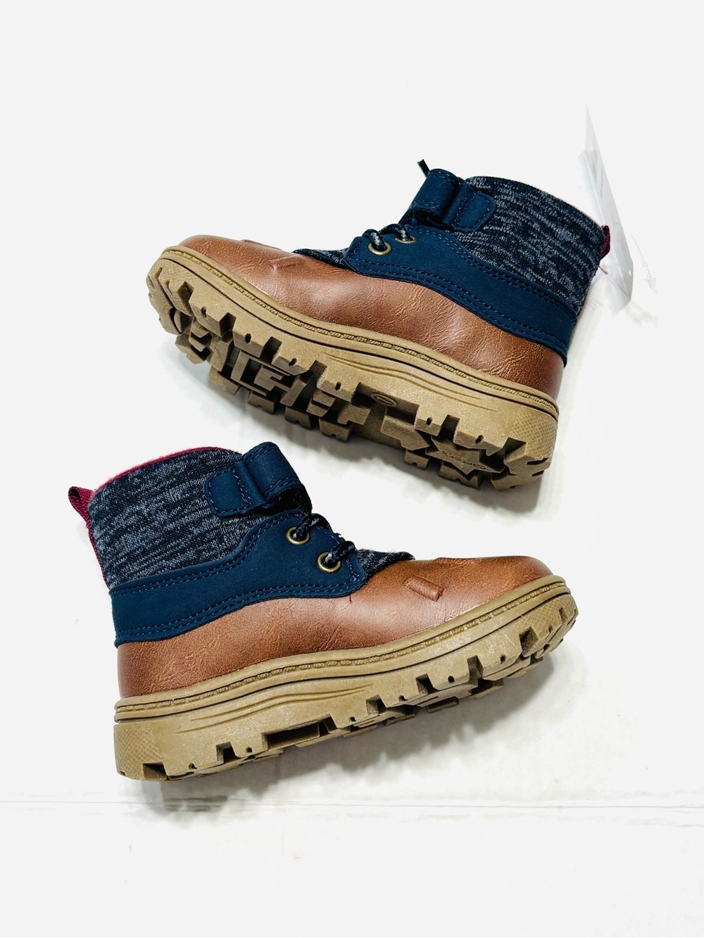 NEW In Box Carter's Faux Leather Duck Boots Wipe Clean Upper Easy On Off Size 7